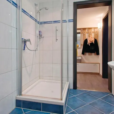Appartement Amazing In Bad Peterstal-griesb, With 2 Bedrooms&wifi